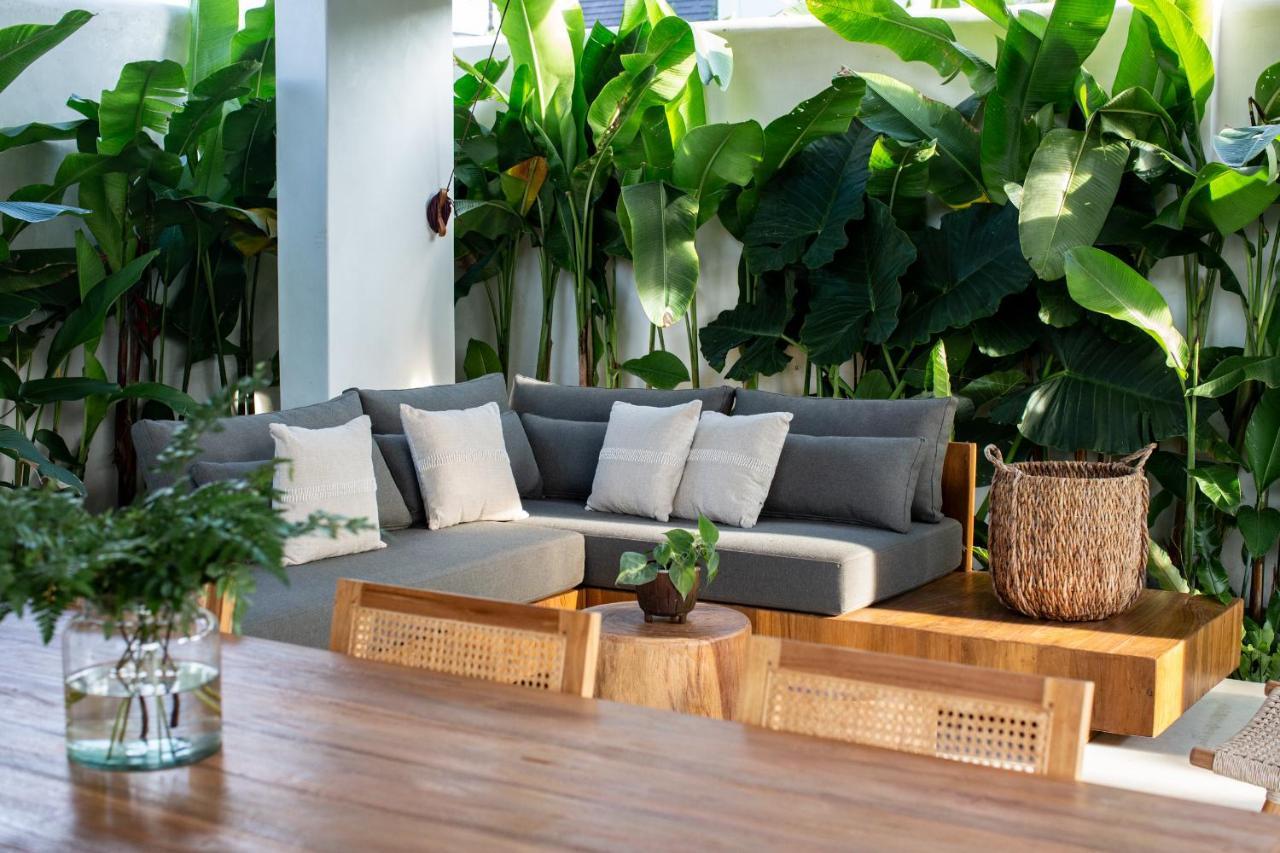 Las Lunas Villas Canggu エクステリア 写真
