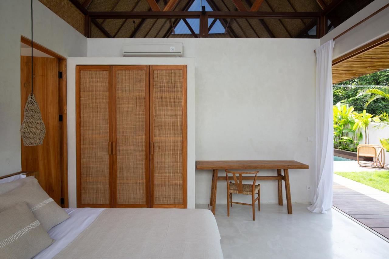 Las Lunas Villas Canggu エクステリア 写真